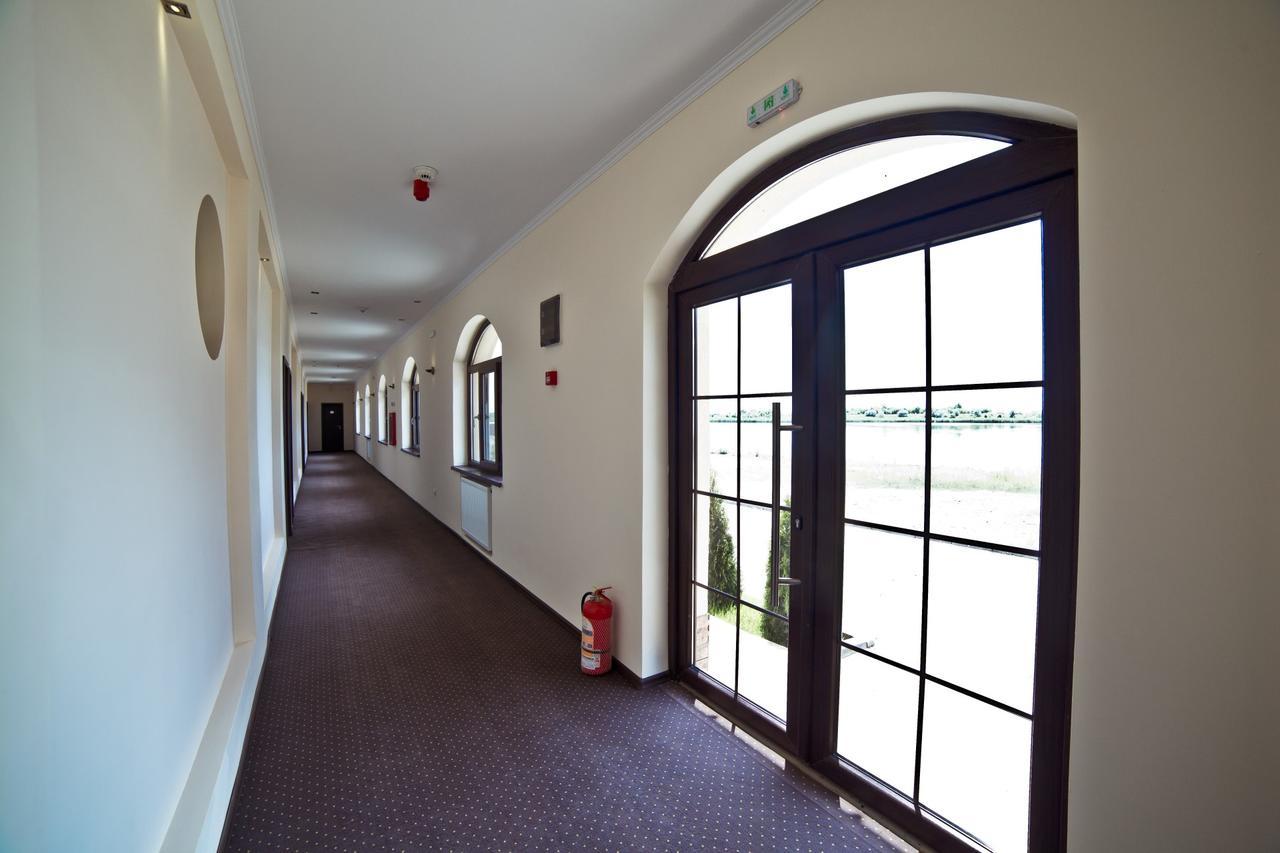 Hotel Evergreen Амара Экстерьер фото